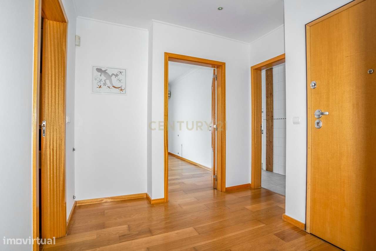 Apartamento T1 com terraço privado | Vila Pouquet | Caldas da Rainha-13