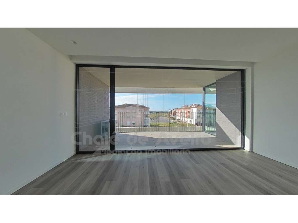 Apartamento T3 Duplex (lugar de garagem e arrumo) - PRAIA A VAGUEIRA - Grande imagem: 4/40