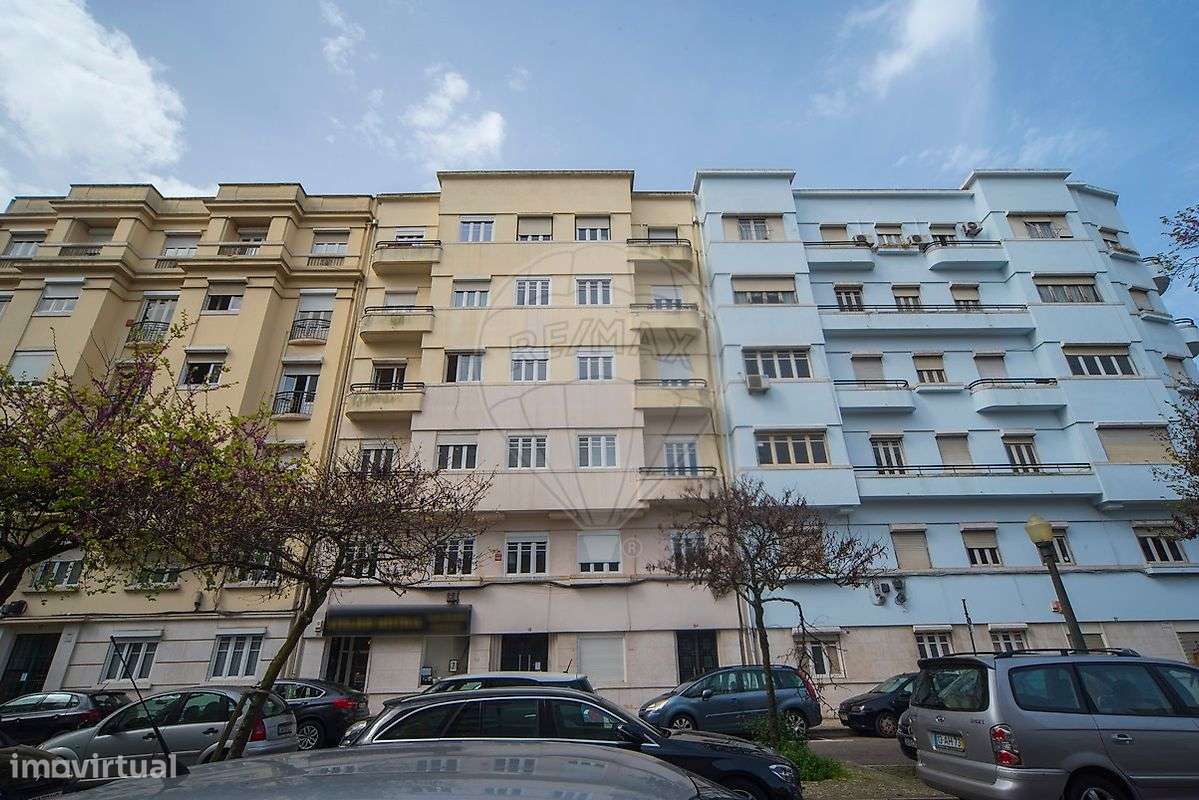 Apartamento T2 para arrendamento - Grande imagem: 2/32