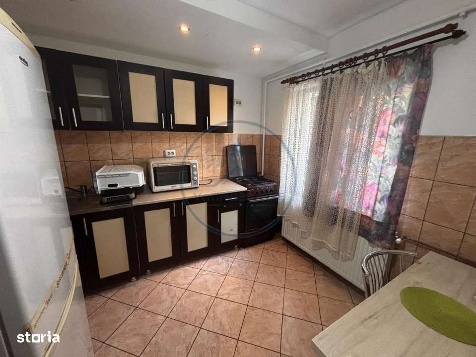 Apartament de vanzare, cu 1 camera, 40 mp, zona Stefan Cel Mare - Imagine principală: 2/8