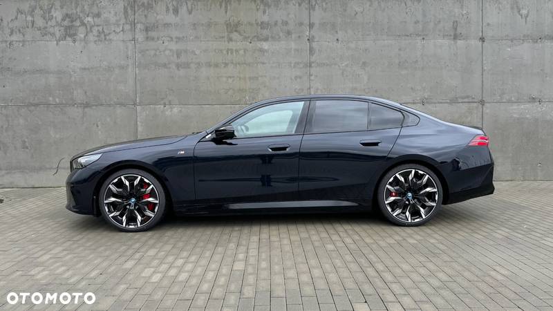 BMW i5 M60 xDrive - 9