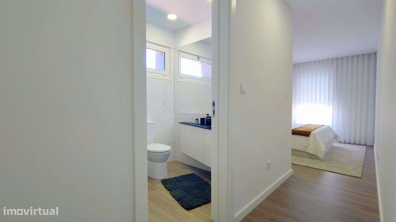 T3 semi-novo, totalmente equipado + lugar de garagem-18