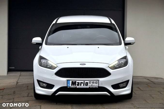 Ford Focus 1.5 EcoBoost Start-Stopp-System ST-LINE - 2