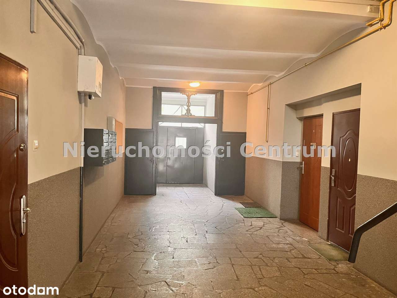 3 pokojowe mieszkanie na wysokim parterze w Śródmieściu-9