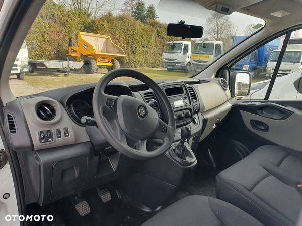 Renault Trafic - 9