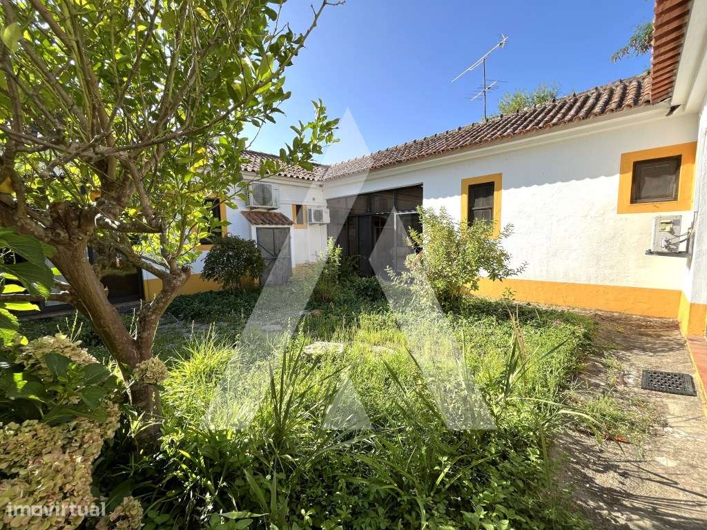 Quinta em Évora.-32