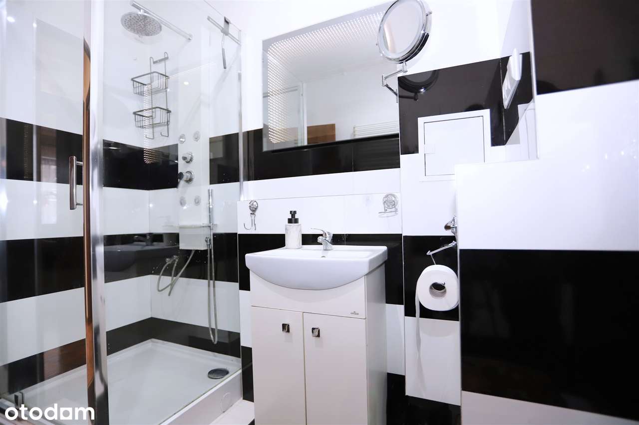 Przestronne trzypokojowe mieszkanie w dogodnej lokalizacji-13