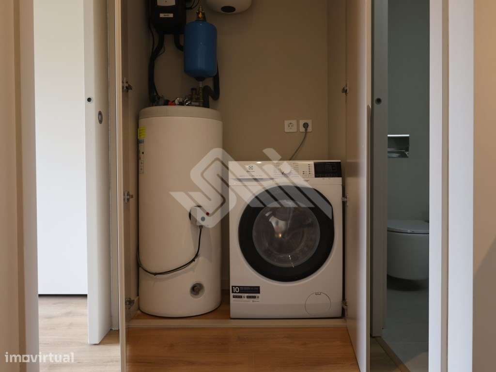 Apartamento T1 com Vista Panorâmica - Rotunda da Boavista / Casa da...-21