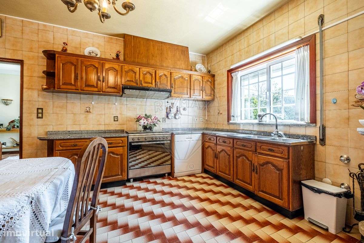 Moradia T4 para venda-30