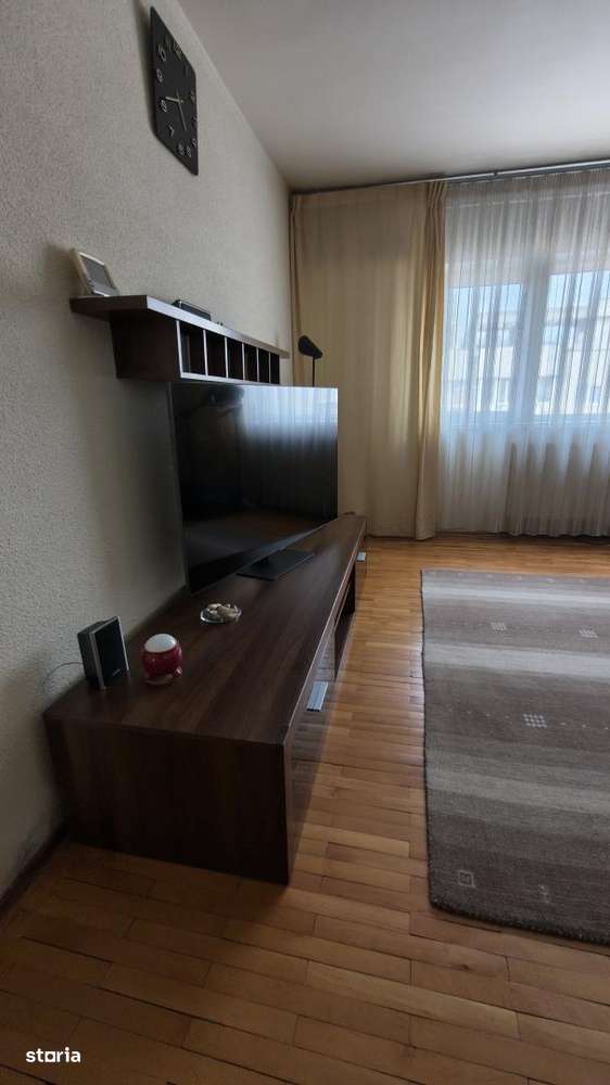 4 camere decomandat Eroii Revolutiei
