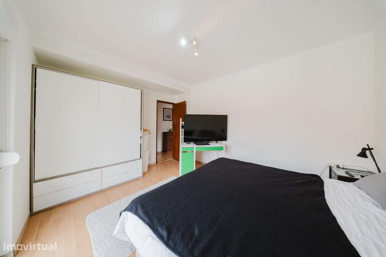 Moradia Independente em Caneças, Odivelas - T3+5-20