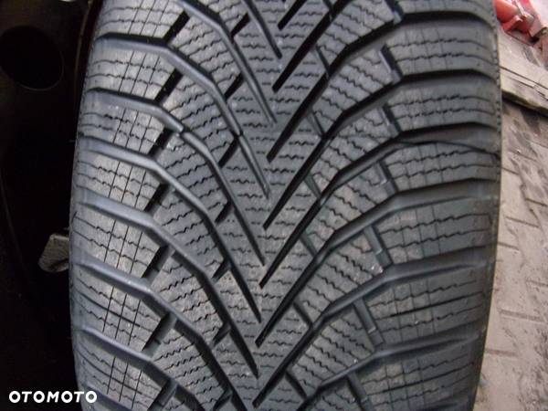 Koła zimowe stalowe Toyota  5x114,,3 205/55/16 Nowe opony - 3