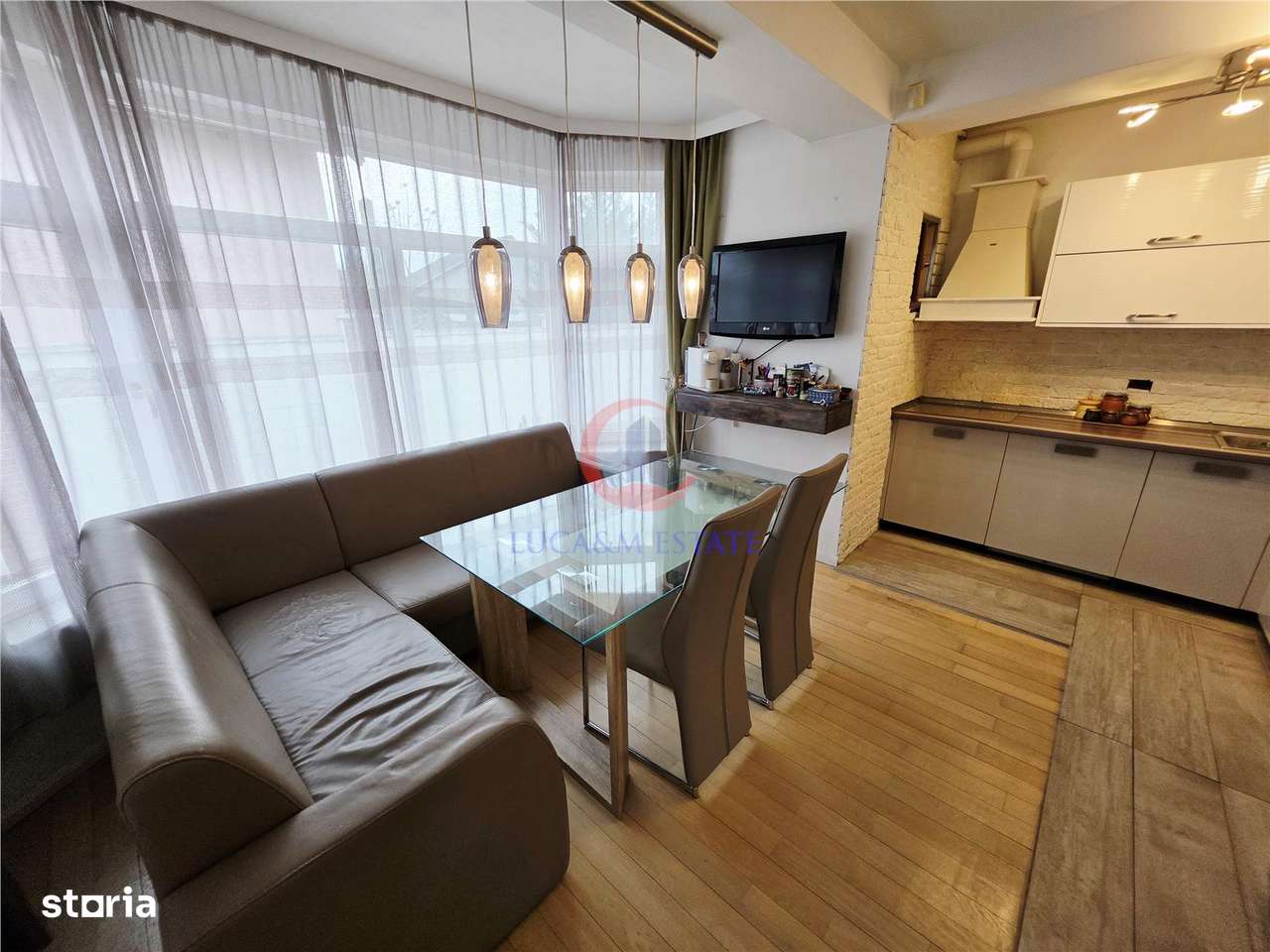 Vila, Cerneteaz, Teren Generos, Casa de Oaspeti, Beci, Garaj-7