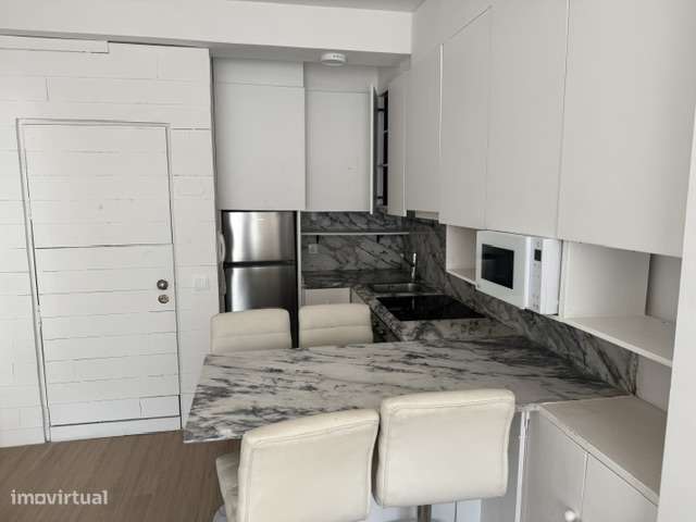 T1 Rua das Doze Casas-19