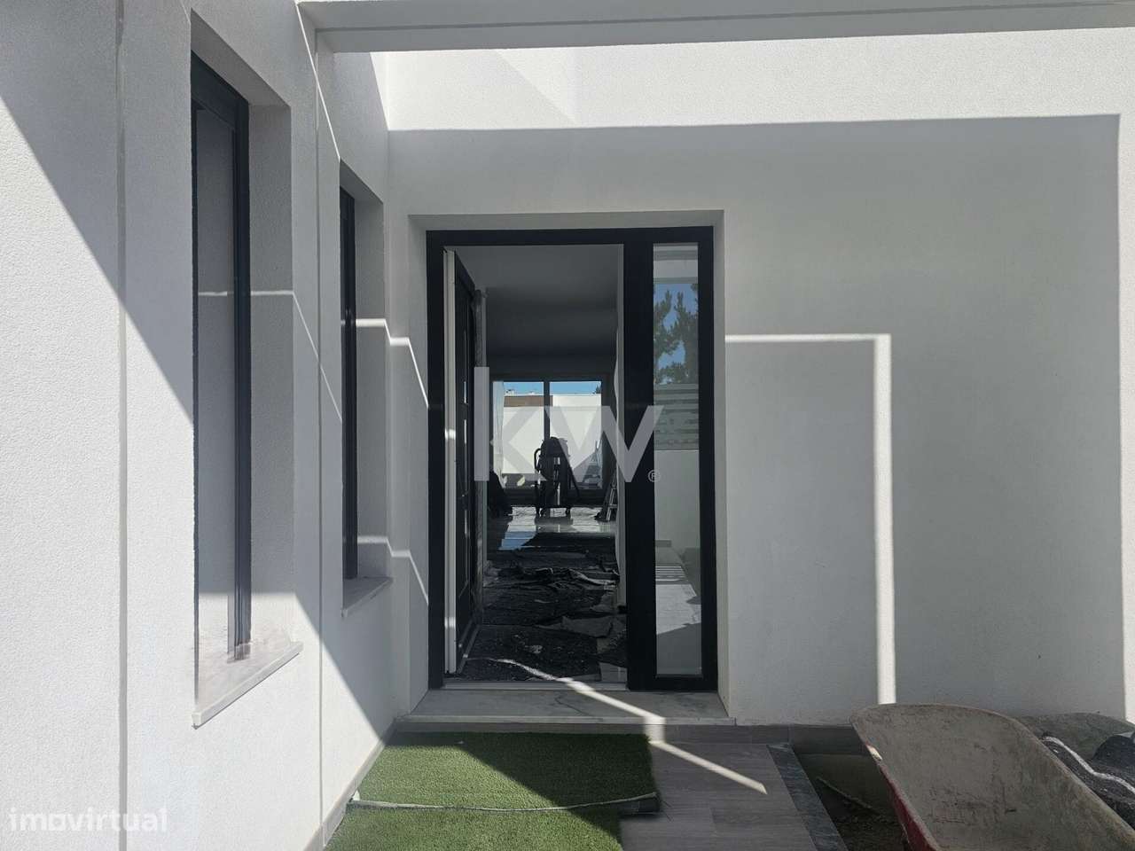 Moradia Isolada Nova T4 | 3 Suites | Piscina | Garagem | Azeitão - Grande imagem: 4/60