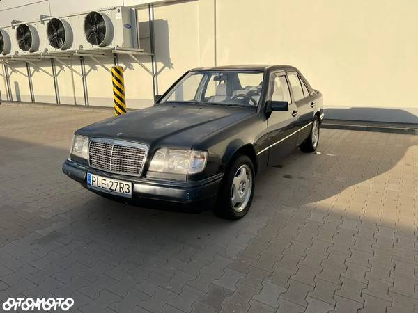 Mercedes-Benz Klasa E 200 D - 2