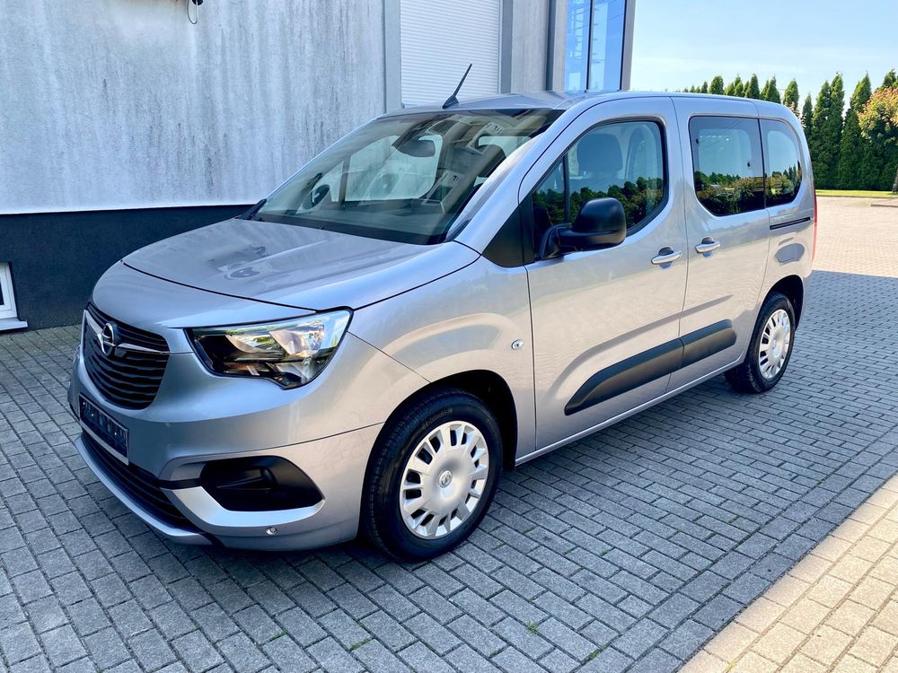 Opel Combo E 1.2 Turbo Start/Stop Innovation 2022