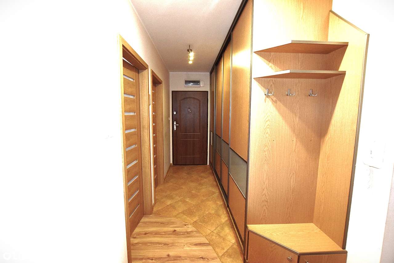 Sprzedam !!!! 3 pokojowe I piętro ul. Stawigudzka 8 B Os. Jaroty-16