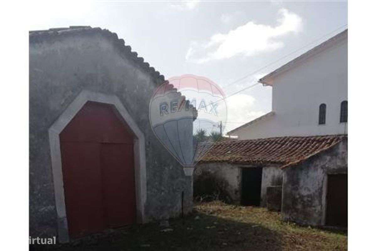 Moradia T4 para venda - Grande imagem: 2/7