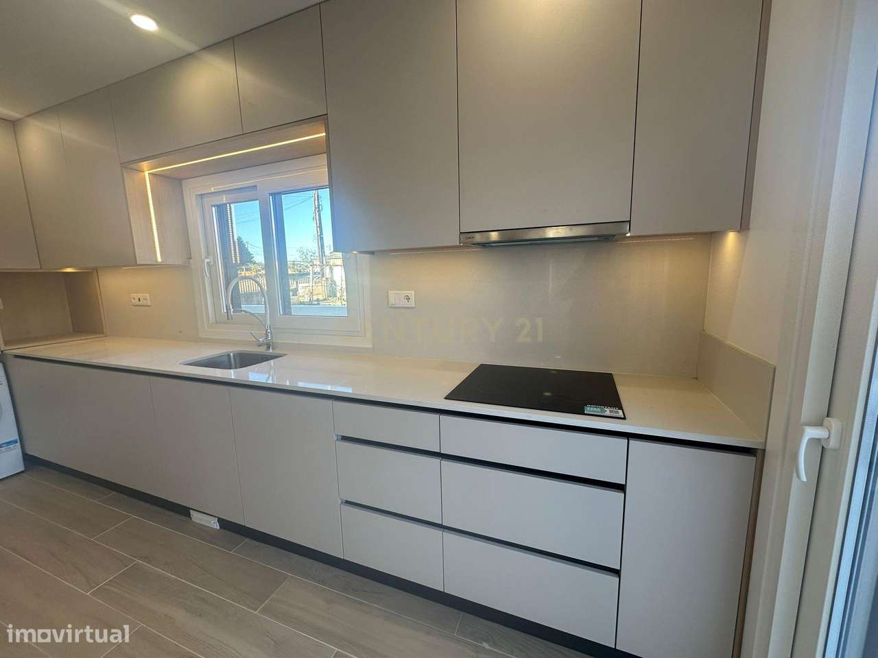 Moradia terrea, T3 com Jardim e Garagem, Pinhal do General - Grande imagem: 2/29