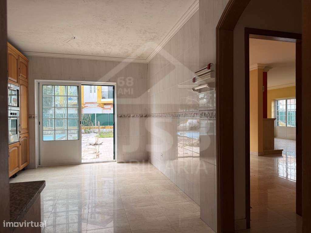 Moradia T3 em Benavente - Grande imagem: 4/30