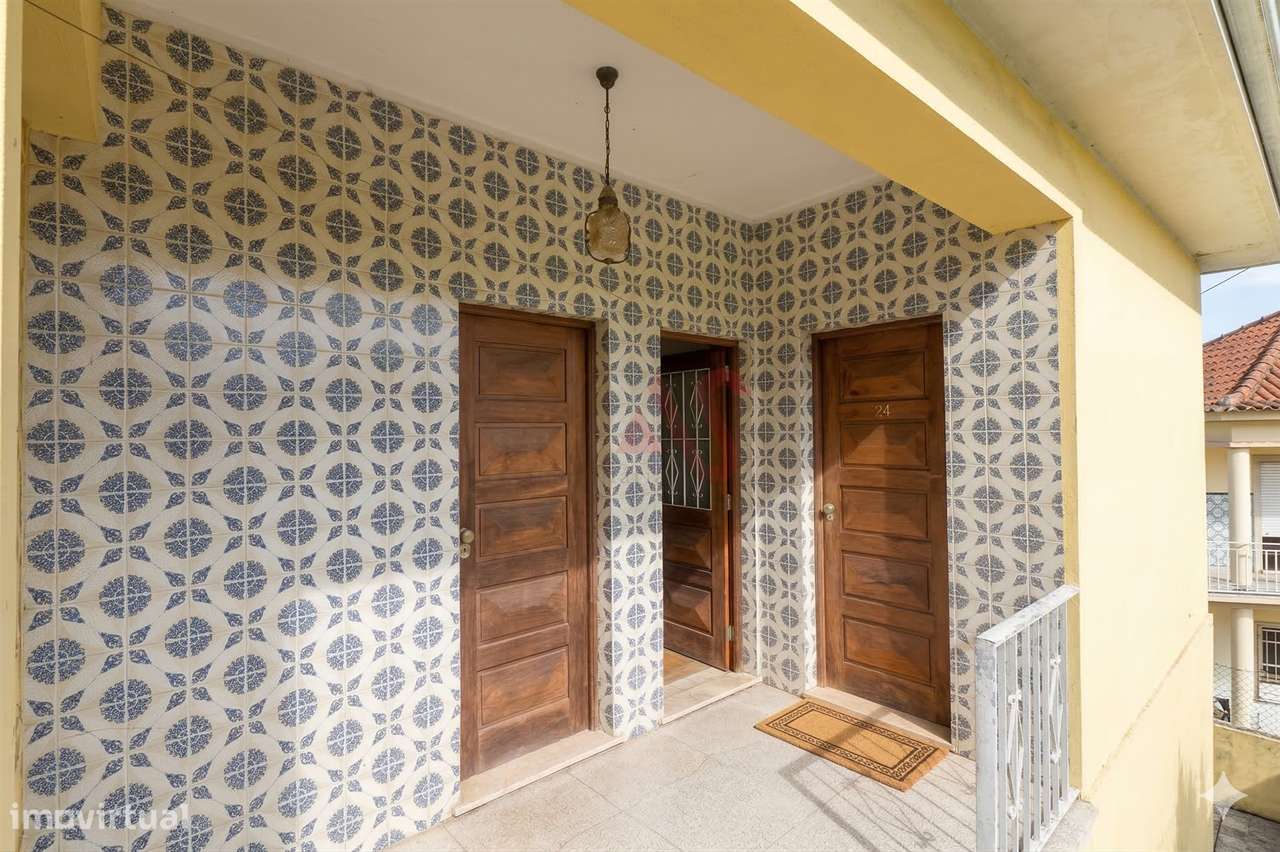 Moradia T2 em Lamelas – Guimarei | Espaço, privacidade e excelente exp - Grande imagem: 2/12