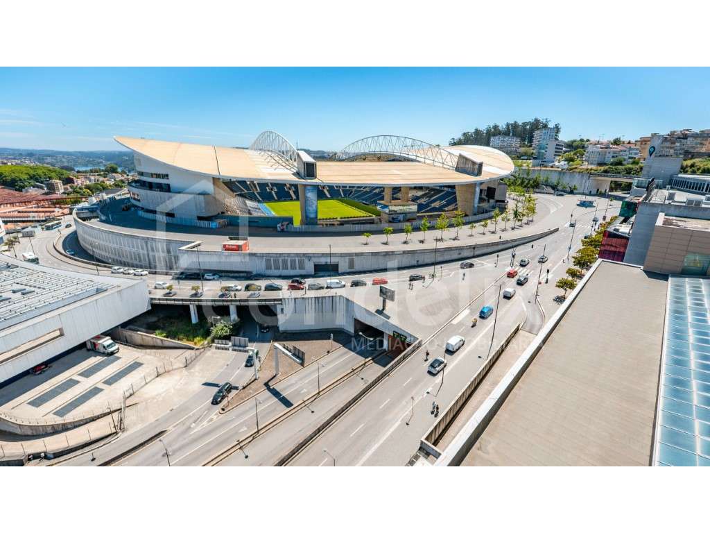 Apartamento T0 para venda junto ao estádio do Dragão-22