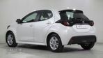 Toyota Yaris 1.5 HDF Comfort Plus - 2