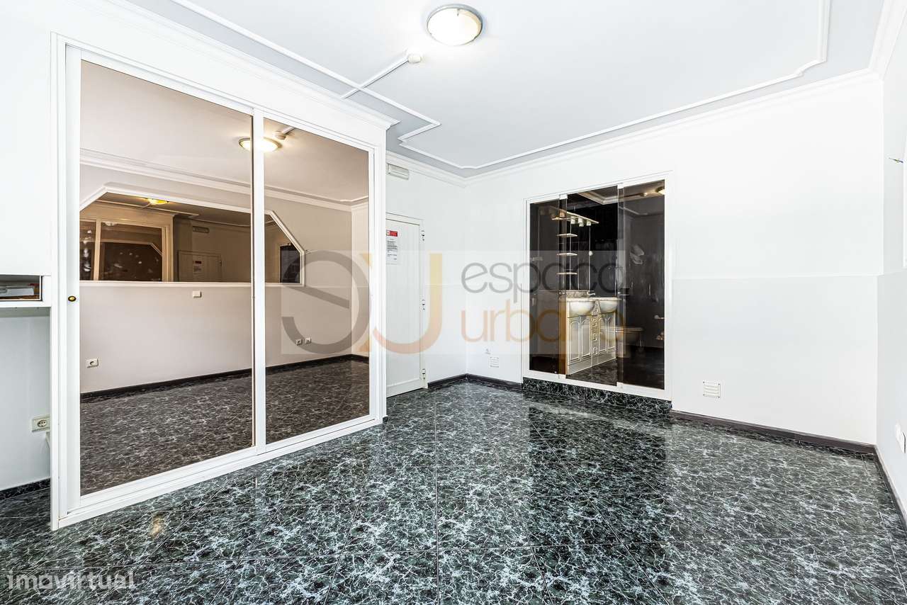 Boliqueime - Investimento: Moradia Isolada com 10 Suites em Zona Privi-5