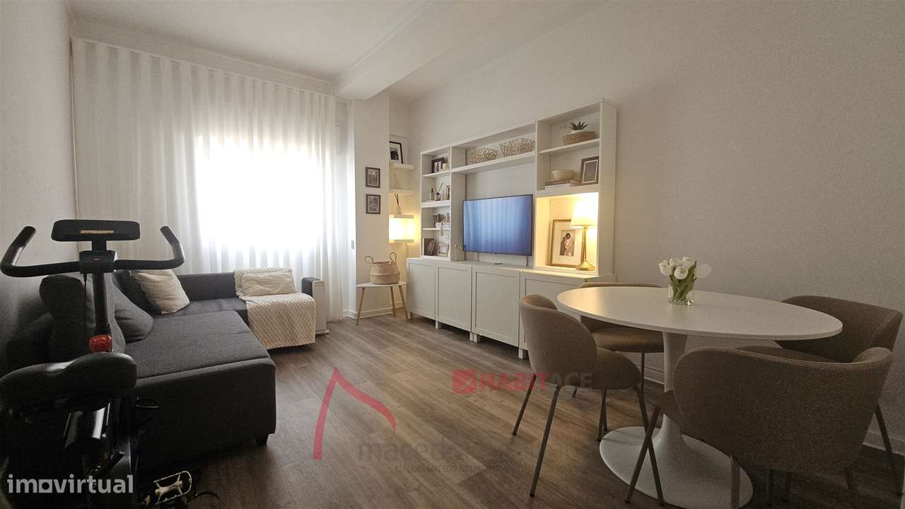 Apartamento T3 Remodelado-0