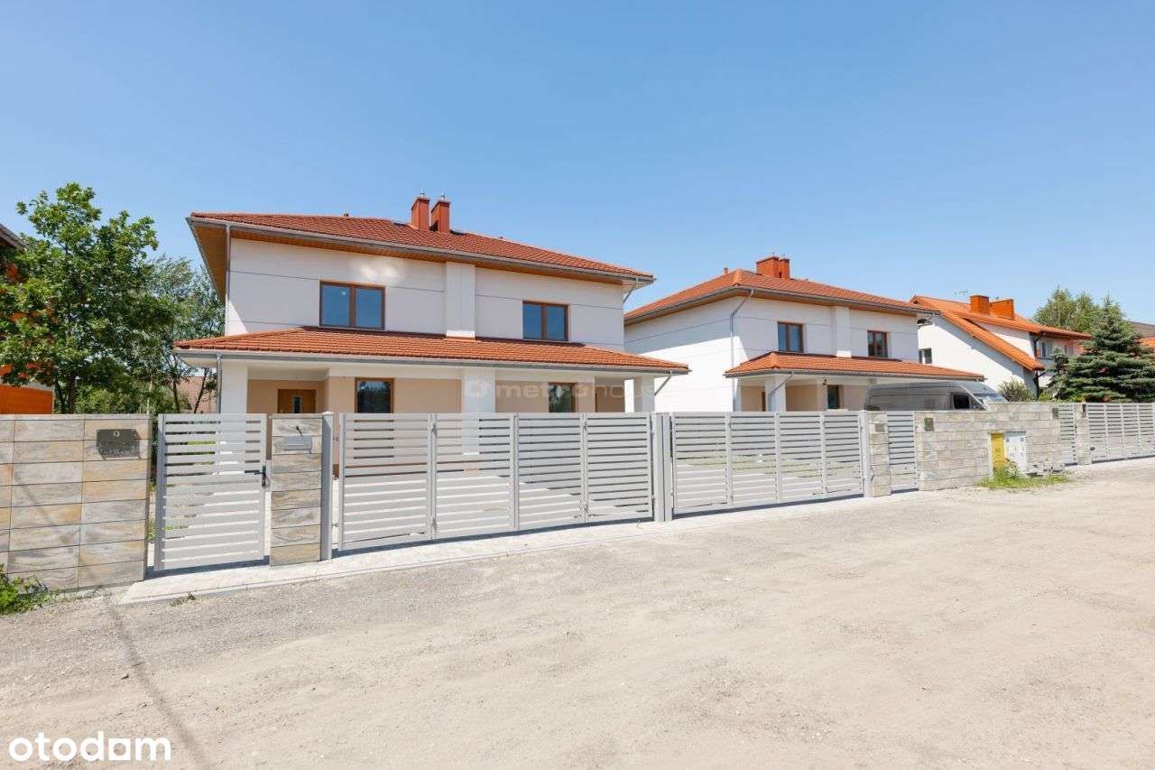 Własny dom w Tłuszczu, idealny do pracy z domu - Pełny obrazek: 5/15