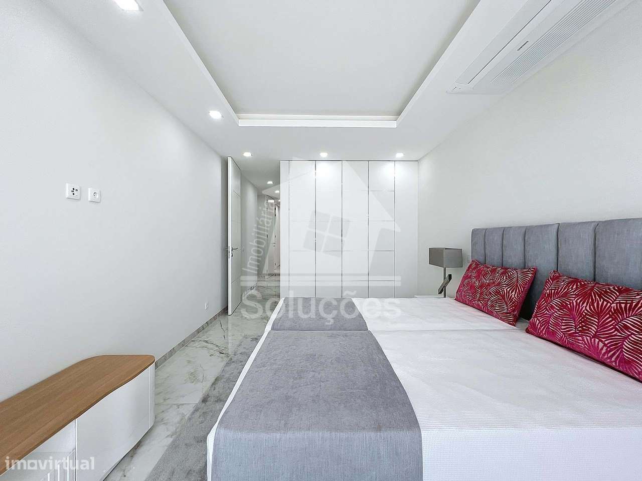 Excelente ApartamentoT4 novo com Excelentes Acabamentos em Lagos - Grande imagem: 2/36