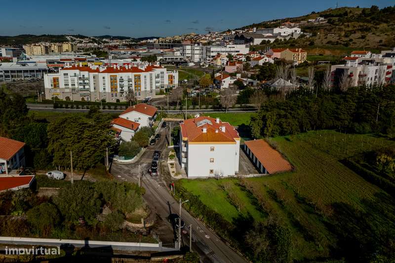 T1 próximo à CUF - Varanda e Estacionamento!-19