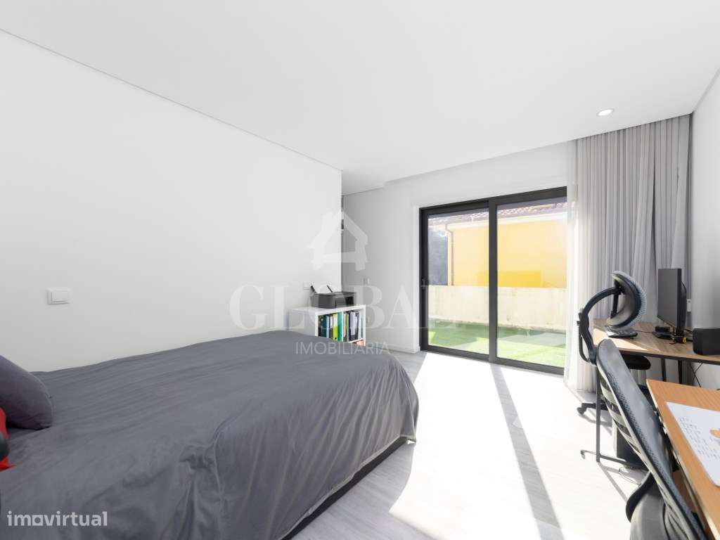 Moradia t3+1 Espargo-9