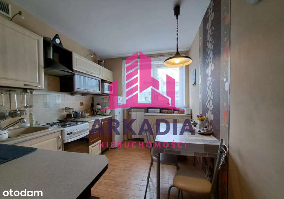 Przytulne 3 duże pokoje, ok 63m2, II piętro-1