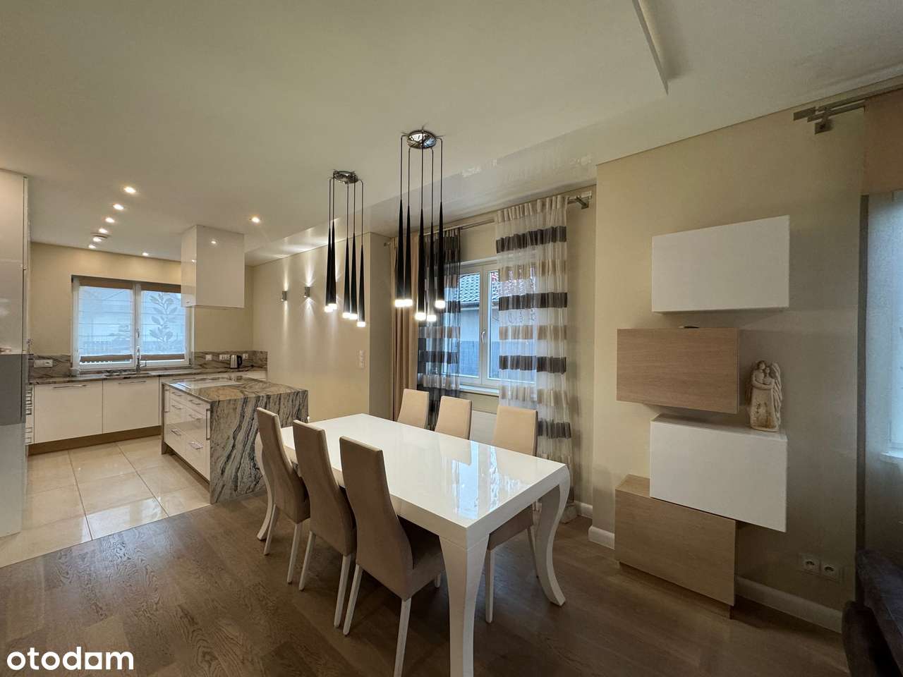 Dom wolnostojący na Zalesiu 244m2 - Pełny obrazek: 3/20