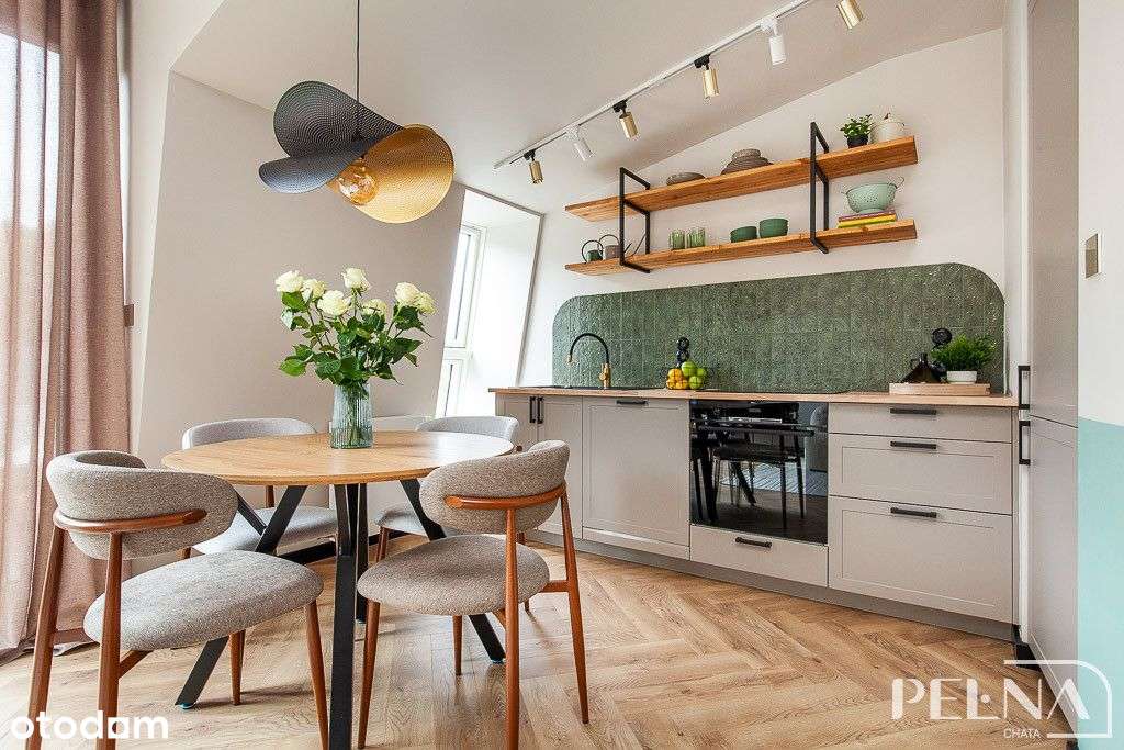 Ekskluzywny apartament trzypokojowy Matemblevo - Pełny obrazek: 4/20