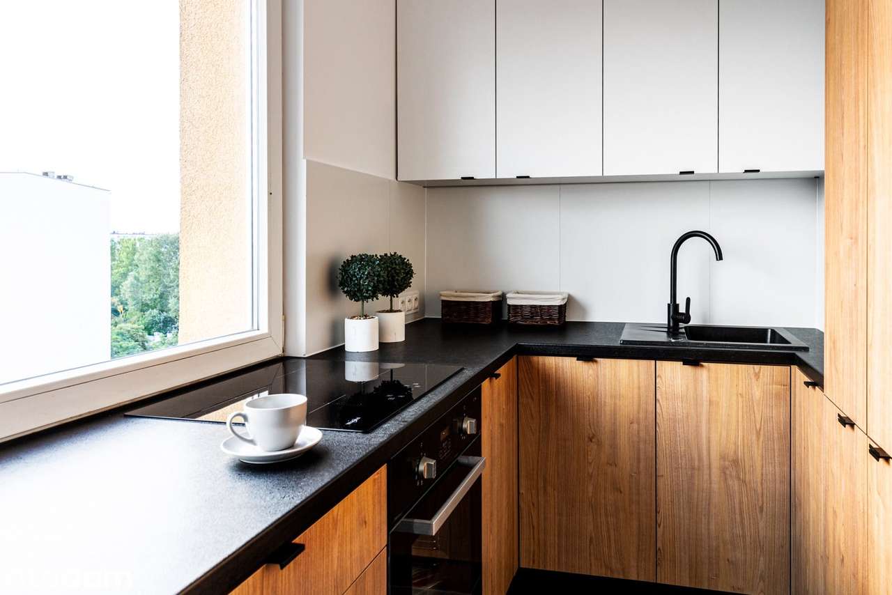 Kompaktowe 2 pokojowe mieszkanie + kuchnia + balkon, do wprowadzenia - Pełny obrazek: 5/13