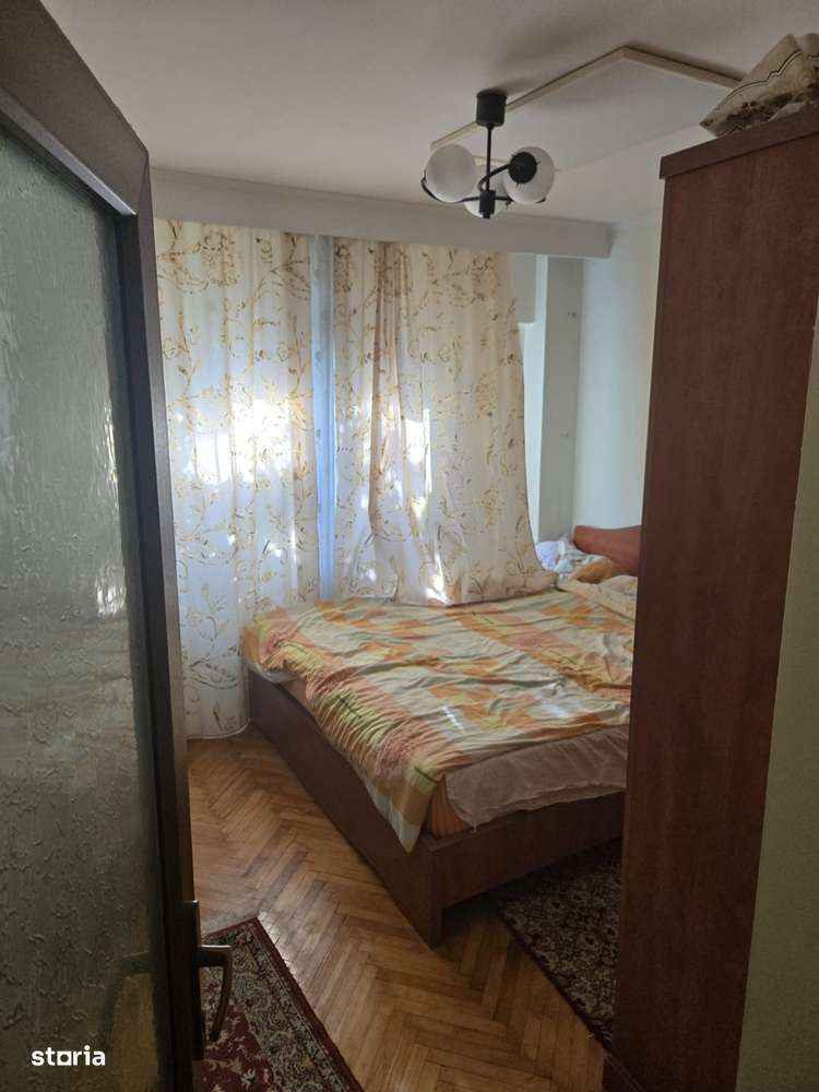 Faleză Nord-Apartament 4 camere decomandat - Imagine principală: 5/10