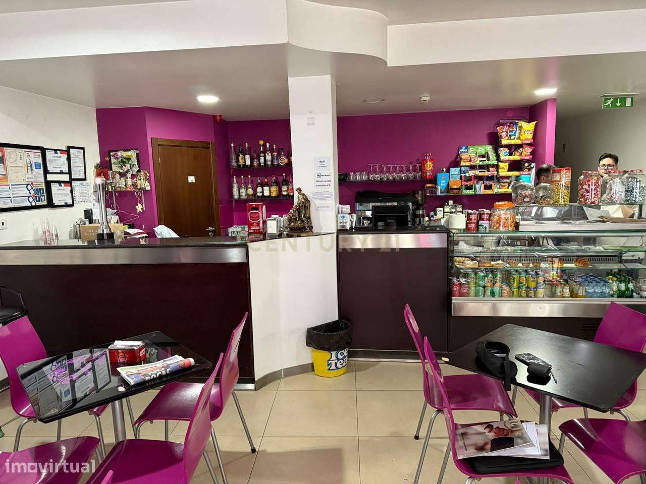 Trespasse do Emblemático "Café Dorna" na Guarda! - Grande imagem: 2/6