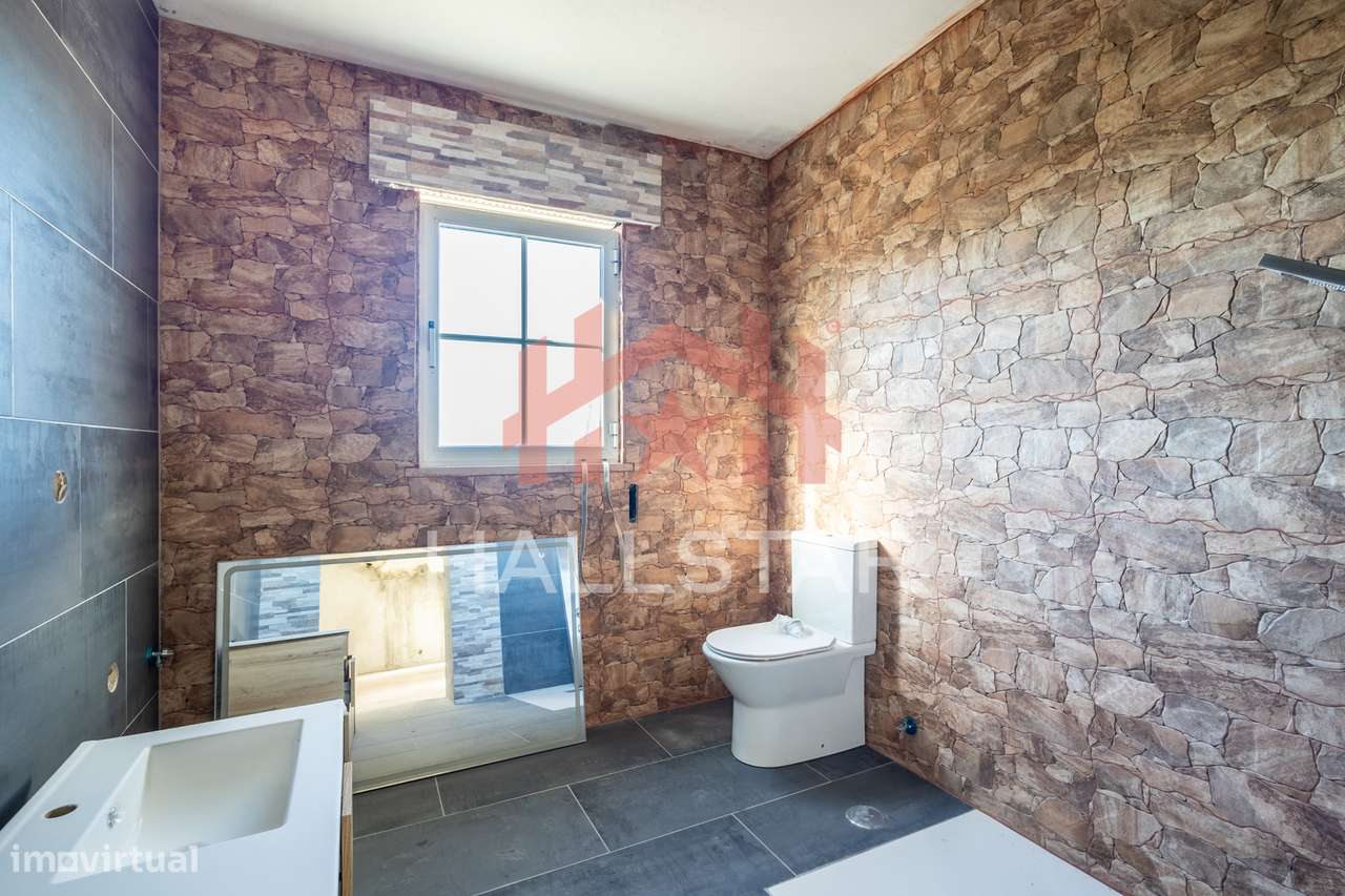 Quinta T3 em Remodelação / Terreno com 9.323m2 / Boa Vista-14