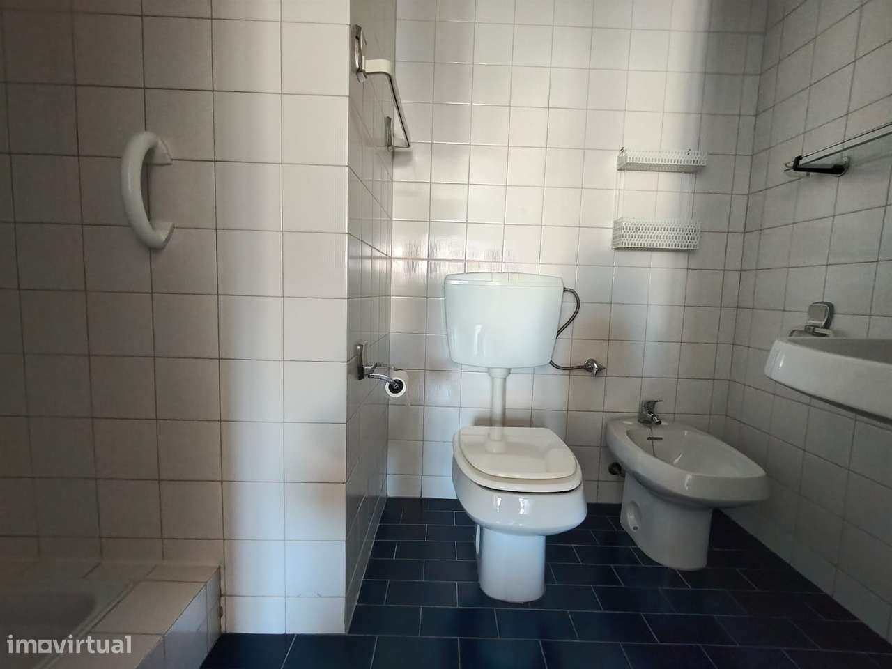 Apartamento T4 / Varandas / Garagem / Leiria centro-7