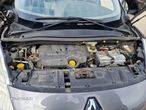 Dezmembram Renault Scenic Megane an 2011, 1.9 DCI, Euro 5, cutie manuala - 4