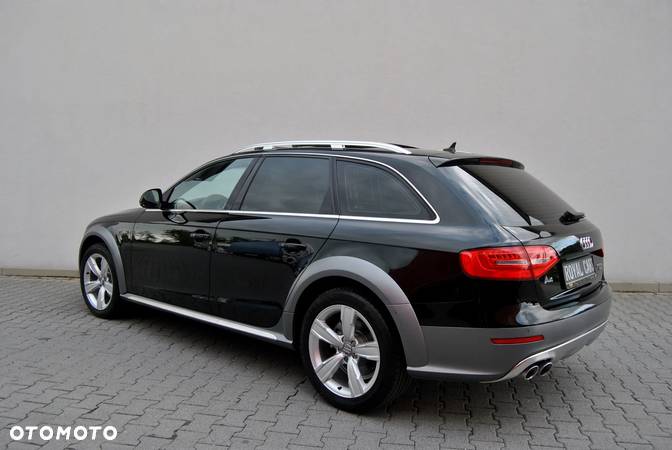 Audi A4 Allroad 2.0 TDI Quattro S tronic - 11