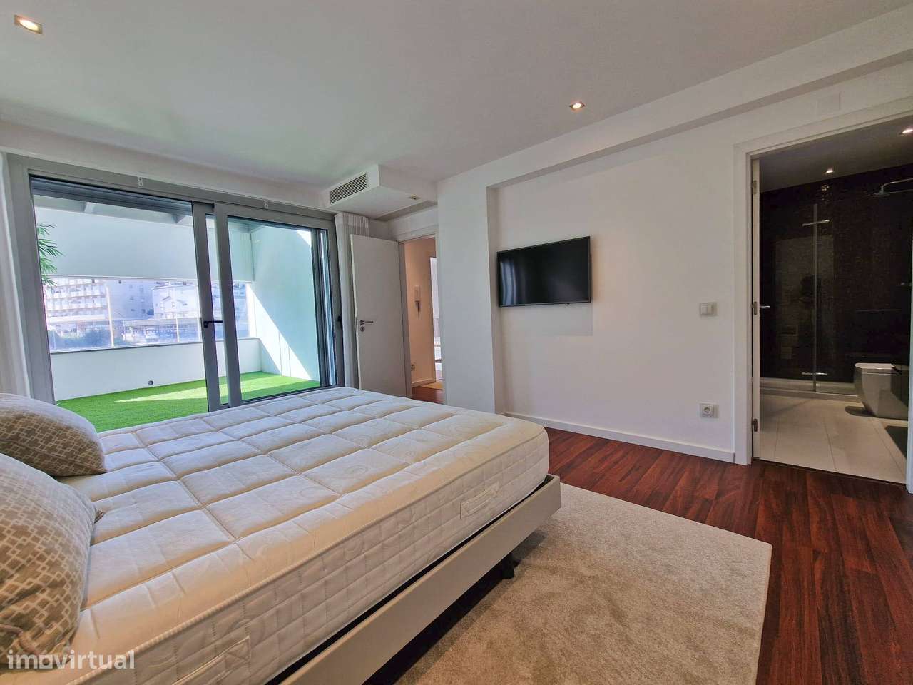 Apartamento T3 Duplex || Edifício Plaza || Leiria - Grande imagem: 5/25