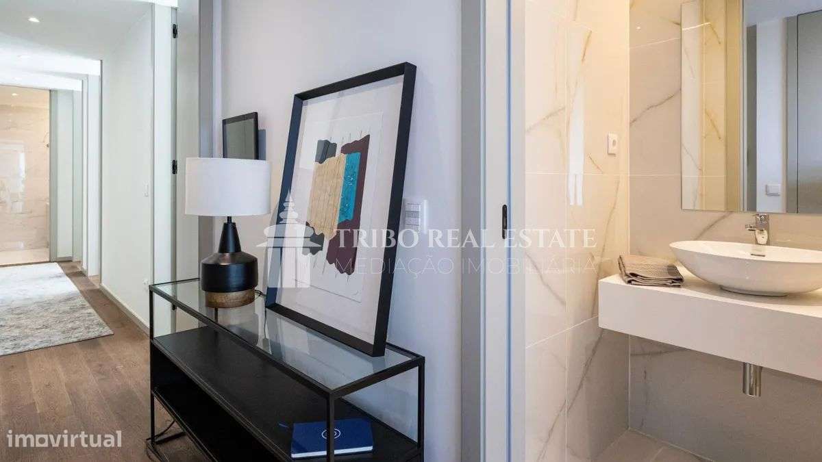 T3 LUXO EM CONDOMÍNIO FECHADO + VISTA MAR-23