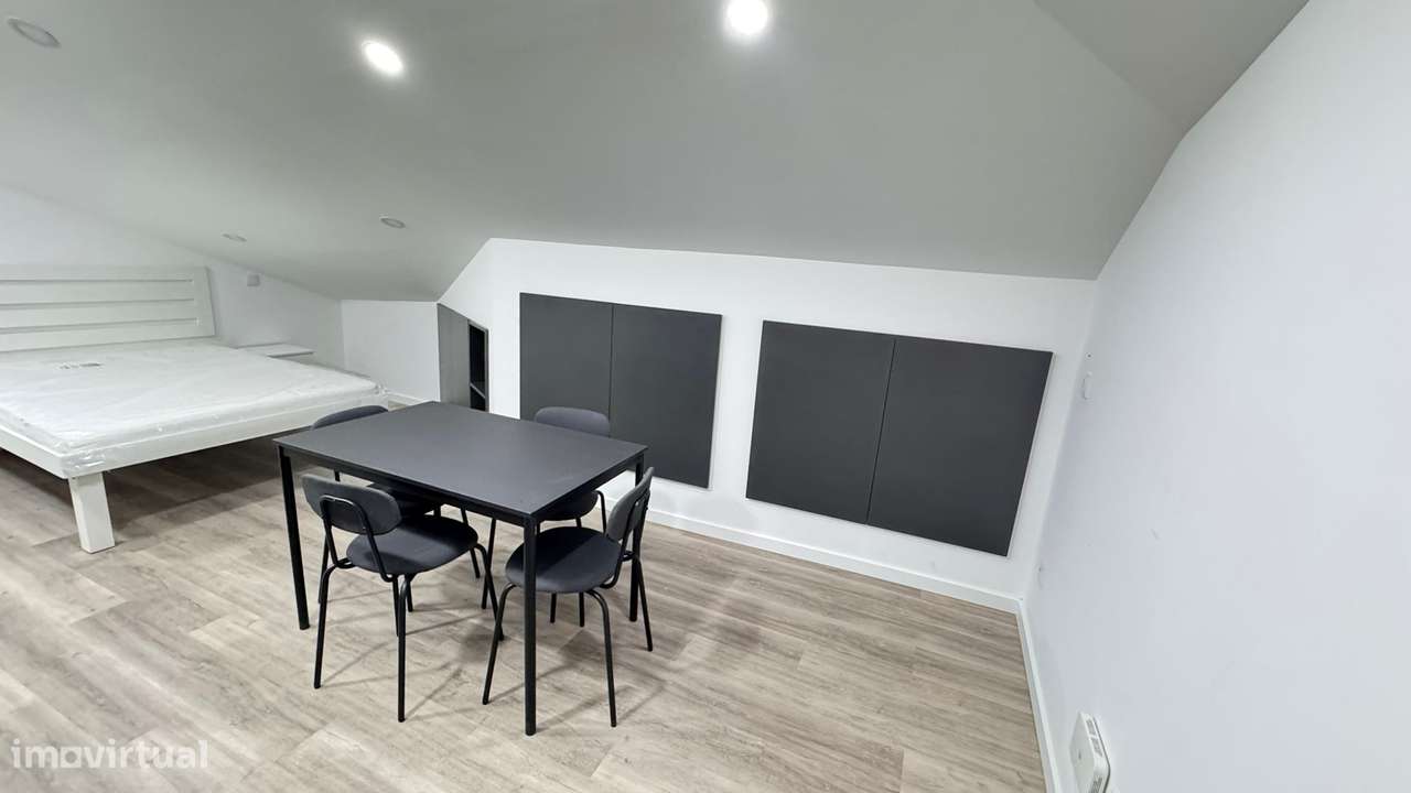 Apartamento de tipologia T0 situado no centro de Abrigada, Alenquer. - Grande imagem: 5/12