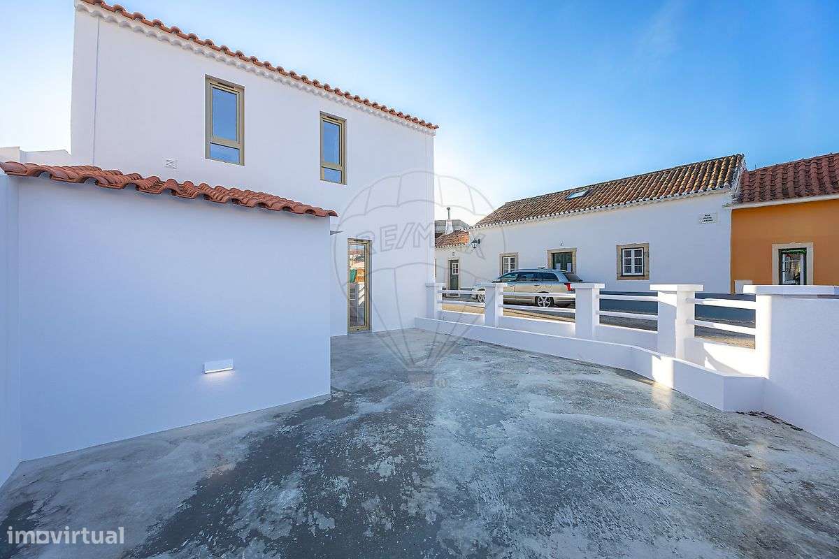 Moradia T2 para venda - Grande imagem: 3/19