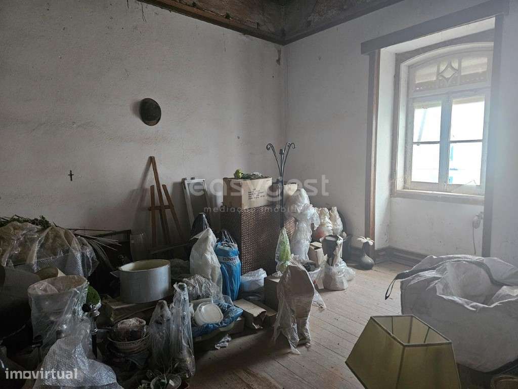 Moradia com 2 pisos para reabilitar com projeto em Ferragudo - Grande imagem: 5/20