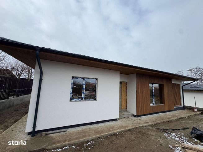 Casa moderna de vanzare, 3 dormitoare/ doua bai-6